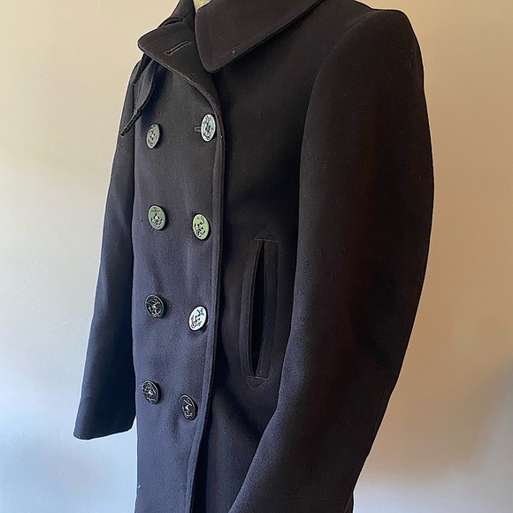 Vintage WW II authentic wool Naval Pea Coat. So sharp/very nice condition. - Picture 2 of 11